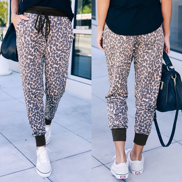 Mono B Leah TAN LEOPARD Cuff Jogger Soft SZ LARGE NEW - Picture 1 of 6
